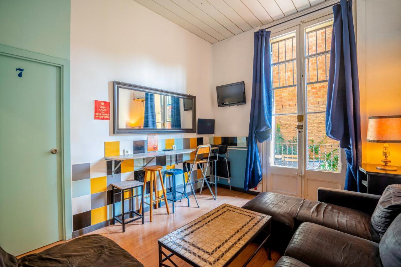 Casa Barcelo Albergue
